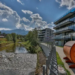 https://szklane-domy.zakopanehotels.org